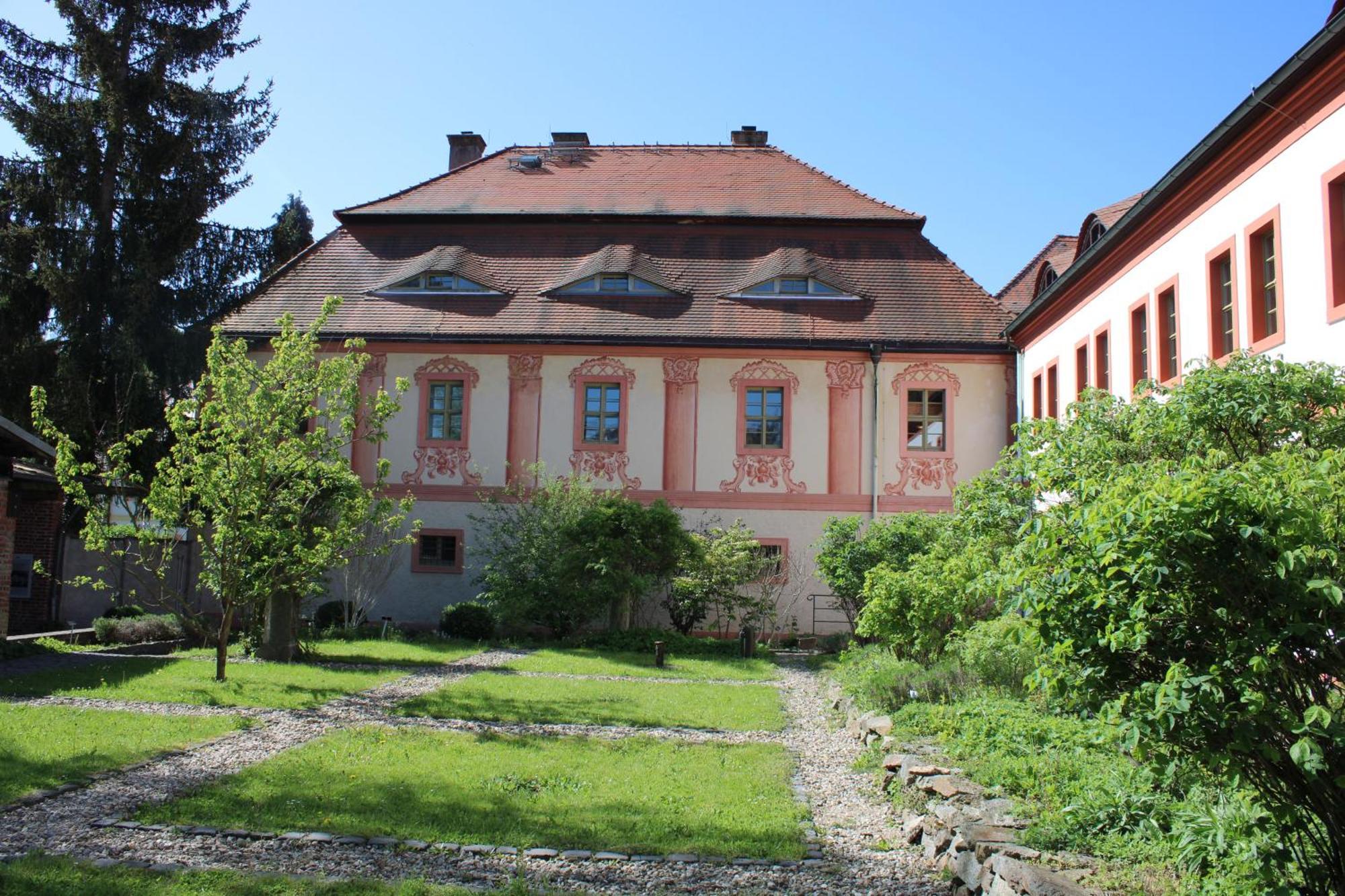 Gaestehaeuser St. Marienthal Kültér fotó