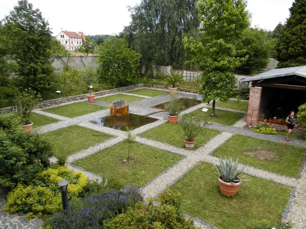 Gaestehaeuser St. Marienthal Kültér fotó